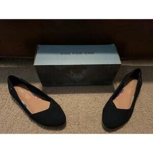 Toms Women’s Shoe Size 6.5 black suede Julie flats